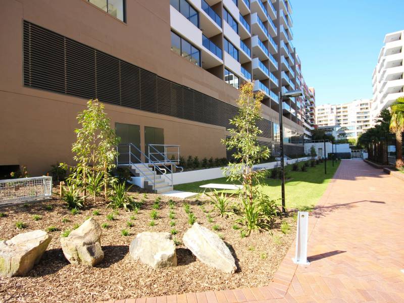 1005/135 Pacific Highway, HORNSBY, NSW 2077 AUS