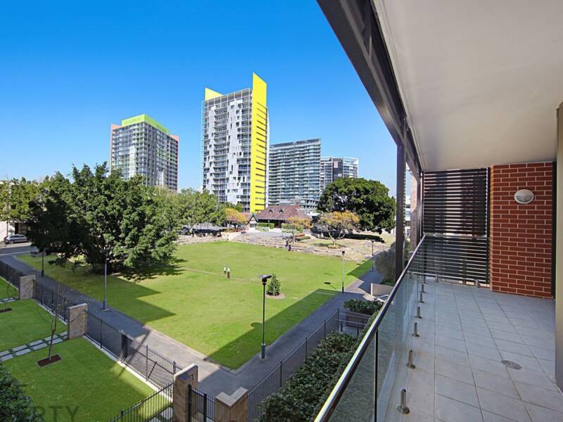 904/41 Refinery Drive, Pyrmont, NSW 2009 AUS