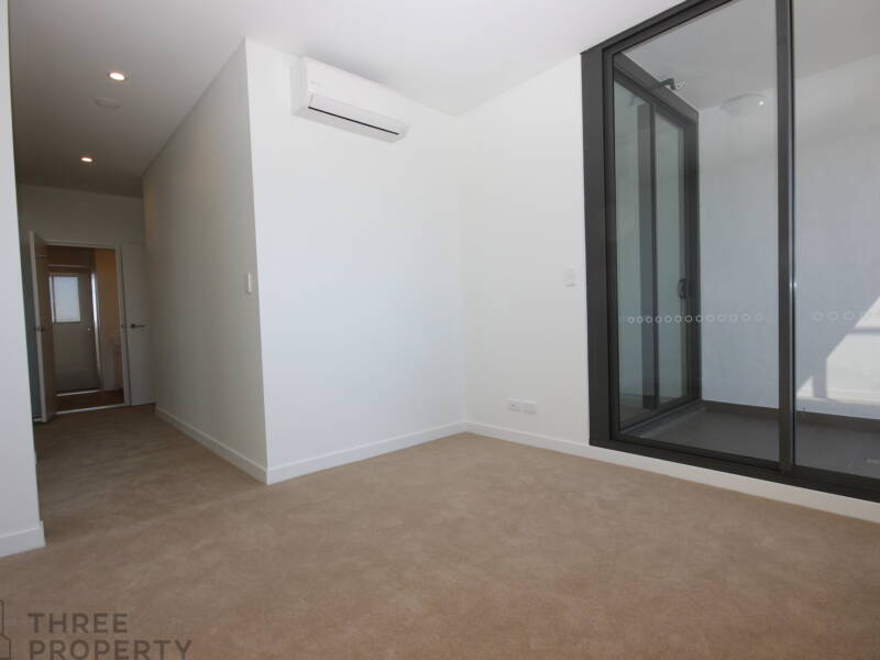 815/135 Pacific Highway, Hornsby, NSW 2077 AUS